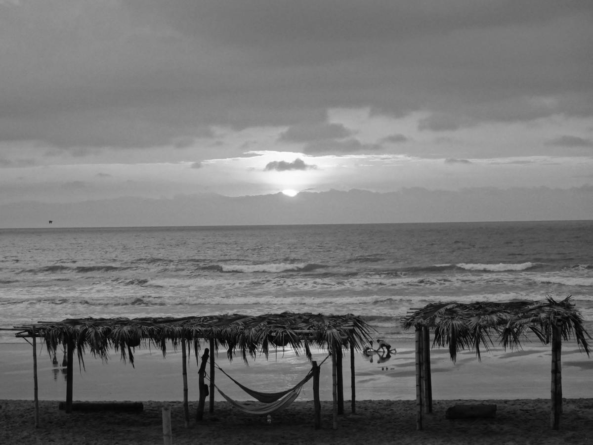 Sundown Beach Hotel Canoa Extérieur photo