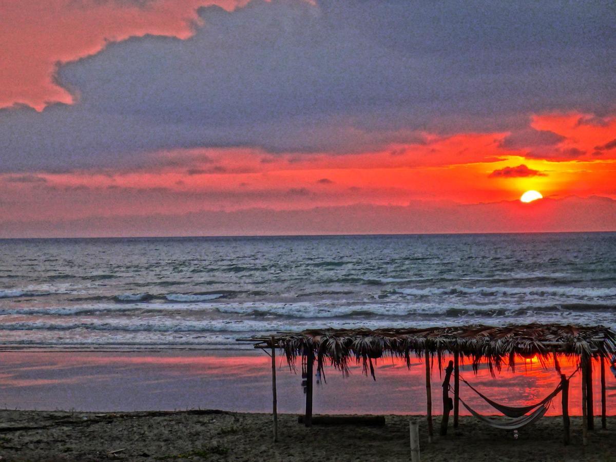 Sundown Beach Hotel Canoa Extérieur photo